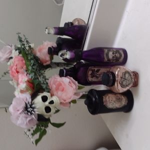 5 pieces of Halloween decorative bottles  purple and black Michael's